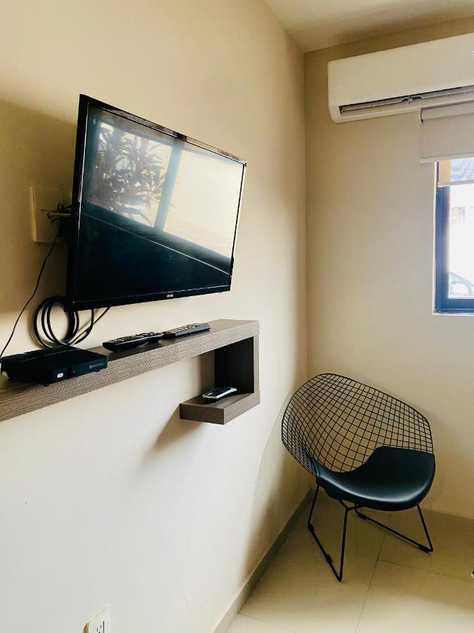 Departamento Muy Cerca De La Playa En Condominios La Paz ماساتلان المظهر الخارجي الصورة